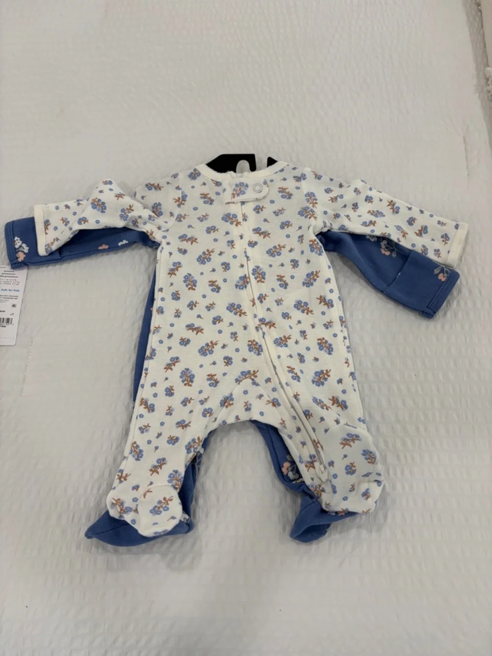 NWT‎ Carters Blue Floral Footed zip up One-Piece Set (2-Pack)